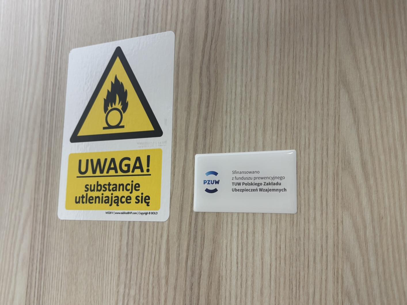 naklejka na drzwiach Sali Oddziału Ginekologiczno-Położniczego