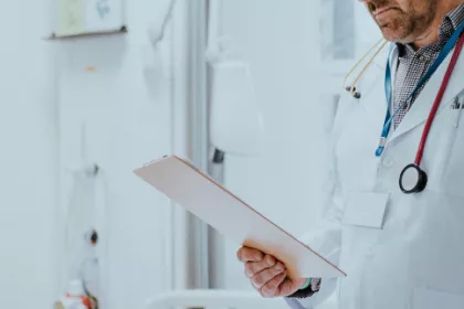 Konkurs na świadczenie usług zdrowotnych przez lekarza specjalistę wraz z objęciem funkcji Lekarza Kierującego Oddziałem Dziennym Psychiatrycznym .