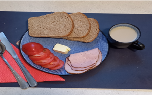 Dieta z ograniczeniem łatwo przyswajalnych węglowodanów - śniadanie 09.11.2023