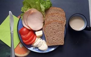 Dieta z ograniczeniem łatwo przyswajalnych węglowodanów - śniadanie