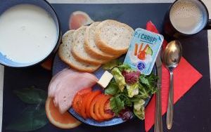 Dieta z ograniczeniem łatwo przyswajalnych węglowodanów - śniadanie