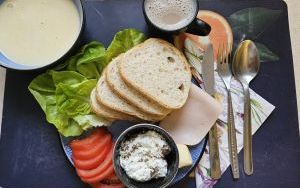 Dieta z ograniczeniem łatwo przyswajalnych węglowodanów - śniadanie