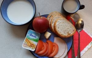 Dieta z ograniczeniem łatwo przyswajalnych węglowodanów - śniadanie